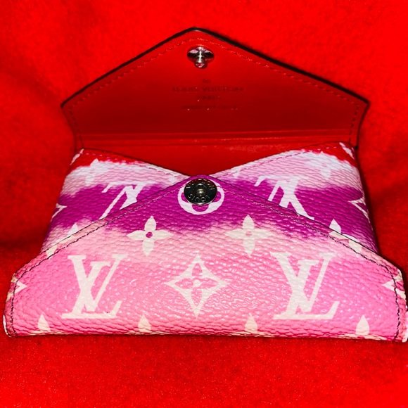 Authentic Louis Vuitton Kirigami pouch/card holder - Picture 4 of 5